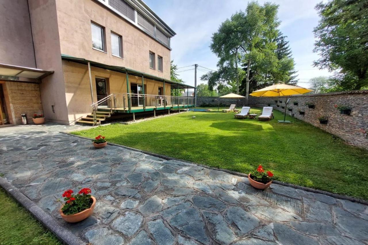 Hotel By Gastroid Ilidža Luaran gambar