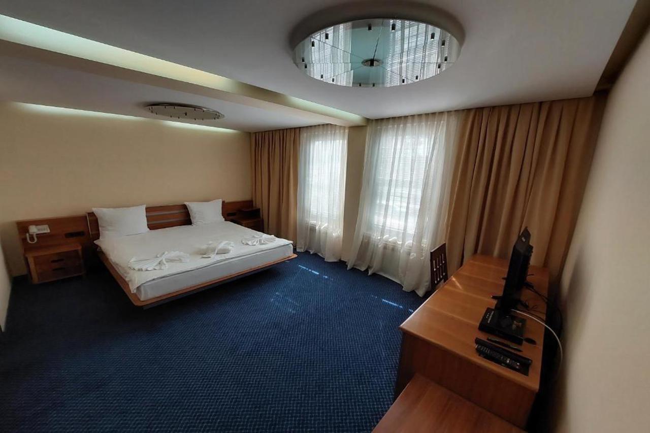 Hotel By Gastroid Ilidža Luaran gambar
